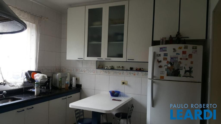 Imagem Sobrado com 3 Quartos à Venda, 221 m² em Vila Assunção - Santo André Imagem Sobrado com 3 Quartos à Venda, 221 m² em Vila Assunção - Santo André