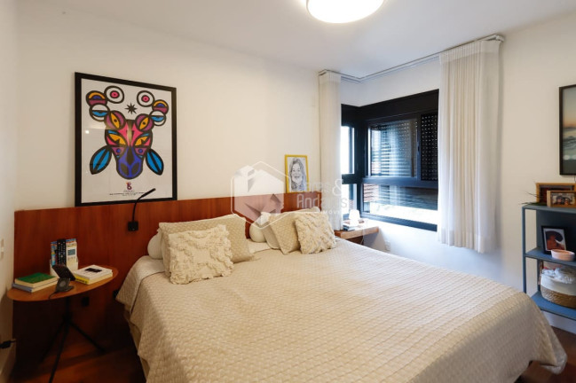 Imagem Apartamento com 3 Quartos à Venda, 146 m² em Sumaré - São Paulo