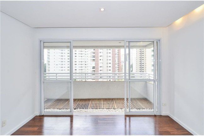 Imagem Apartamento com 3 Quartos à Venda, 235 m² em Vila Suzana - São Paulo