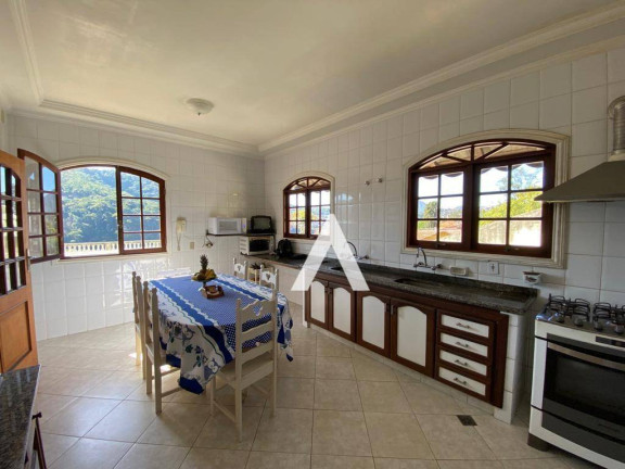 Imagem Casa com 6 Quartos à Venda, 470 m² em Golfe - Teresópolis Imagem Casa com 6 Quartos à Venda, 470 m² em Golfe - Teresópolis