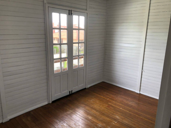 Imagem Casa com 3 Quartos à Venda,  em Campeche - Florianópolis
