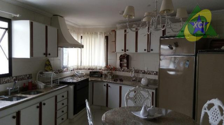 Imagem Imóvel com 3 Quartos à Venda, 120 m² em Cambuí - Campinas Imagem Imóvel com 3 Quartos à Venda, 120 m² em Cambuí - Campinas