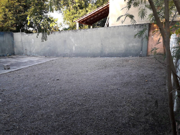 Imagem Casa com 1 Quarto à Venda, 450 m² em Monteiro (são Vicente) - Araruama Imagem Casa com 1 Quarto à Venda, 450 m² em Monteiro (são Vicente) - Araruama