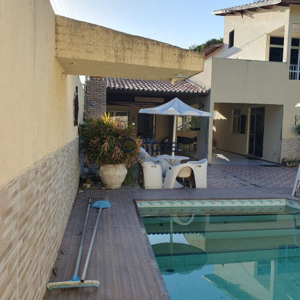 Imagem Casa com 3 Quartos à Venda, 762 m² em Sapiranga - Fortaleza Imagem Casa com 3 Quartos à Venda, 762 m² em Sapiranga - Fortaleza