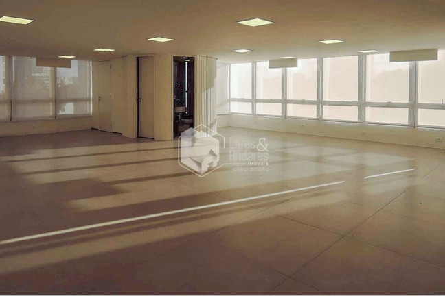 Imagem Sala Comercial à Venda, 196 m² em Jardim Paulistano - São Paulo