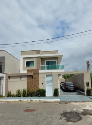 Casa com 4 Quartos à Venda, 150 m² em Arembepe - Camaçari