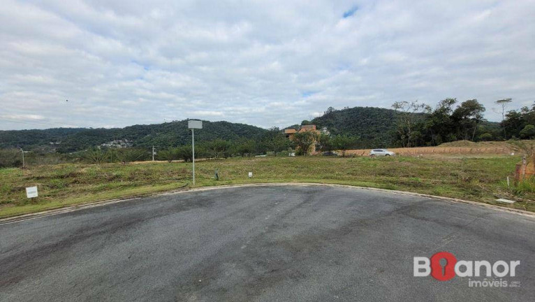 Imagem Terreno à Venda, 384 m² em Ponta Aguda - Blumenau Imagem Terreno à Venda, 384 m² em Ponta Aguda - Blumenau