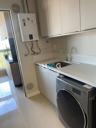 Imagem Apartamento com 3 Quartos à Venda, 114 m² em Meia Praia - Itapema Imagem Apartamento com 3 Quartos à Venda, 114 m² em Meia Praia - Itapema
