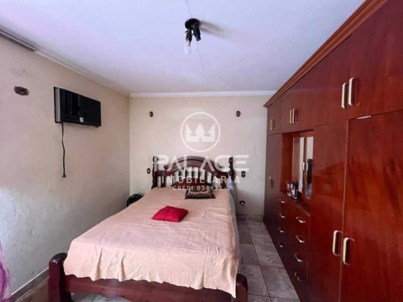 Imagem Imóvel com 3 Quartos à Venda, 287 m² em Vila Monteiro - Piracicaba Imagem Imóvel com 3 Quartos à Venda, 287 m² em Vila Monteiro - Piracicaba