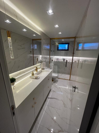 Imagem Casa com 3 Quartos à Venda, 230 m² em São Judas - Itajaí Imagem Casa com 3 Quartos à Venda, 230 m² em São Judas - Itajaí