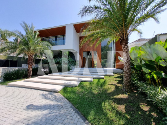 Imagem Casa com 5 Quartos à Venda, 1.350 m² em Barra Da Tijuca - Rio De Janeiro Imagem Casa com 5 Quartos à Venda, 1.350 m² em Barra Da Tijuca - Rio De Janeiro