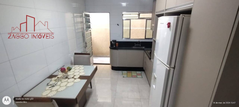 Imagem Casa com 4 Quartos à Venda, 110 m² em Jardim Mirante - São Paulo