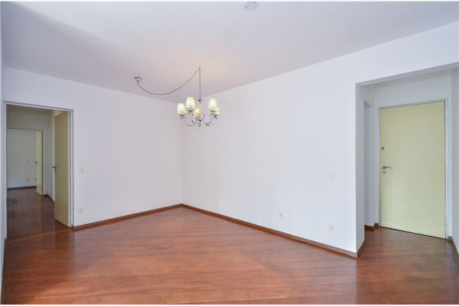 Imagem Apartamento com 3 Quartos à Venda, 92 m² em Moema - São Paulo