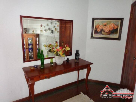 Imagem Apartamento com 4 Quartos à Venda, 226 m² em Campos Do Jordão Imagem Apartamento com 4 Quartos à Venda, 226 m² em Campos Do Jordão