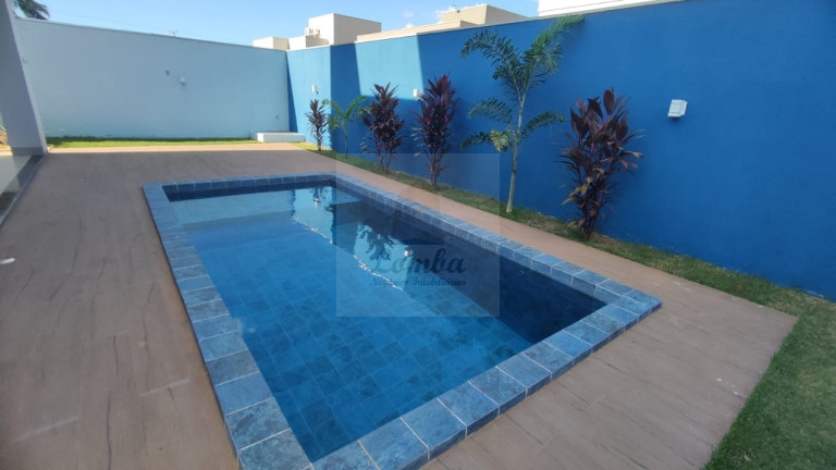 Imagem Casa com 4 Quartos à Venda, 406 m² em Jardim Itália - Cuiabá