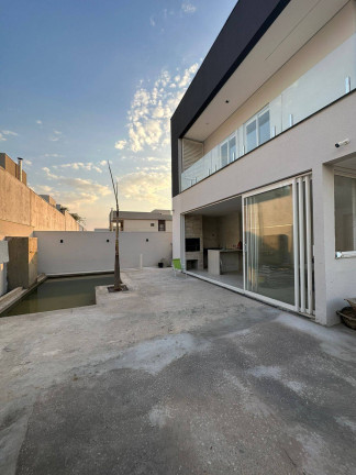 Imagem Casa com 3 Quartos à Venda, 375 m² em Condomínio Belvedere Ii - Cuiabá