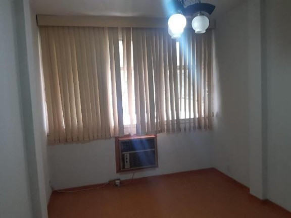 Imagem Imóvel com 2 Quartos à Venda, 82 m² em Icaraí - Niterói Imagem Imóvel com 2 Quartos à Venda, 82 m² em Icaraí - Niterói