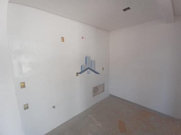 Imagem Sobrado com 3 Quartos à Venda, 101 m² em Santa Catarina - Joinville