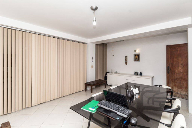 Imagem Casa com 4 Quartos à Venda, 180 m² em Campo Belo - São Paulo