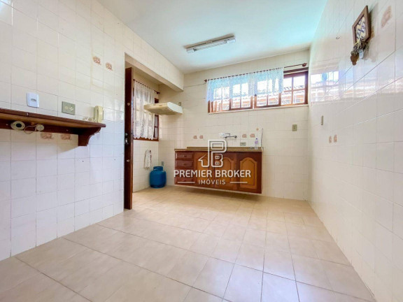 Imagem Casa com 4 Quartos à Venda, 114 m² em Alto - Teresópolis