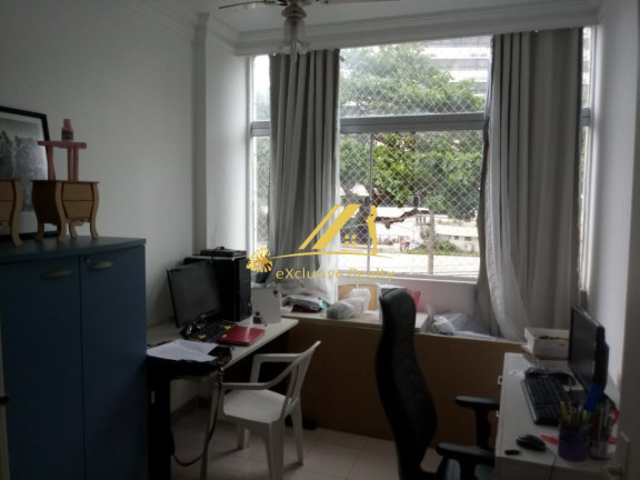 Imagem Imóvel com 3 Quartos à Venda, 132 m² em Ondina - Salvador Imagem Imóvel com 3 Quartos à Venda, 132 m² em Ondina - Salvador