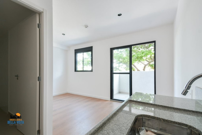 Apartamento com 1 Quarto à Venda,  em Moema - São Paulo