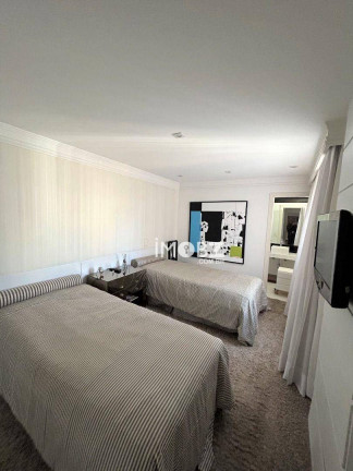 Imagem Imóvel com 3 Quartos à Venda, 270 m² em Vila Andrade - São Paulo