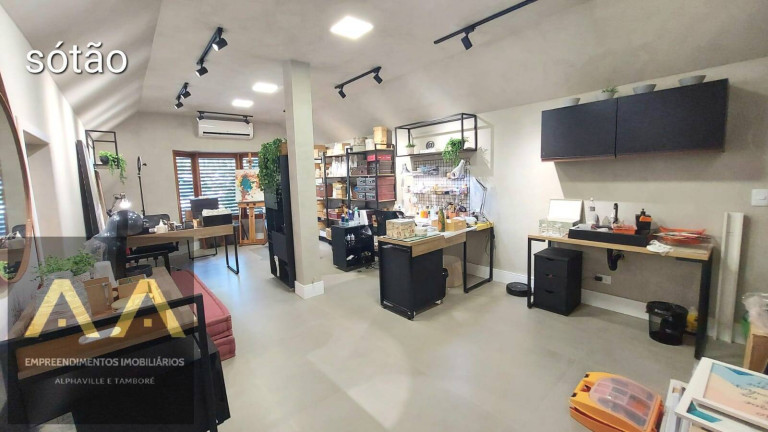 Imagem Casa com 4 Quartos à Venda, 341 m² em Alphaville - Santana De Parnaíba Imagem Casa com 4 Quartos à Venda, 341 m² em Alphaville - Santana De Parnaíba