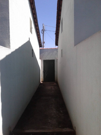 Imagem Casa com 2 Quartos à Venda, 150 m² em Setor Santa Rita - Goiânia Imagem Casa com 2 Quartos à Venda, 150 m² em Setor Santa Rita - Goiânia