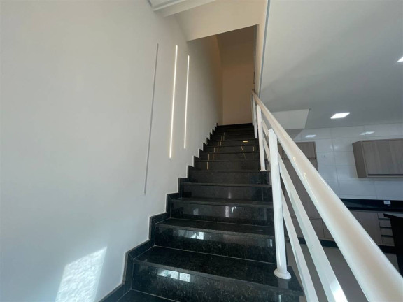 Imagem Sobrado com 3 Quartos à Venda, 130 m² em Flórida - Praia Grande