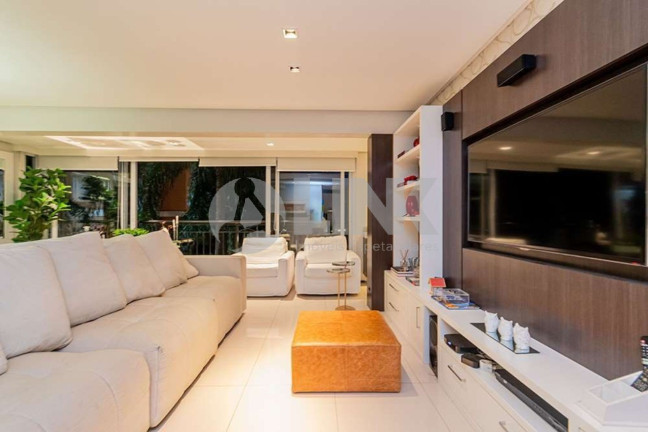 Imagem Apartamento com 3 Quartos à Venda, 141 m² em Jardim Europa - Porto Alegre Imagem Apartamento com 3 Quartos à Venda, 141 m² em Jardim Europa - Porto Alegre