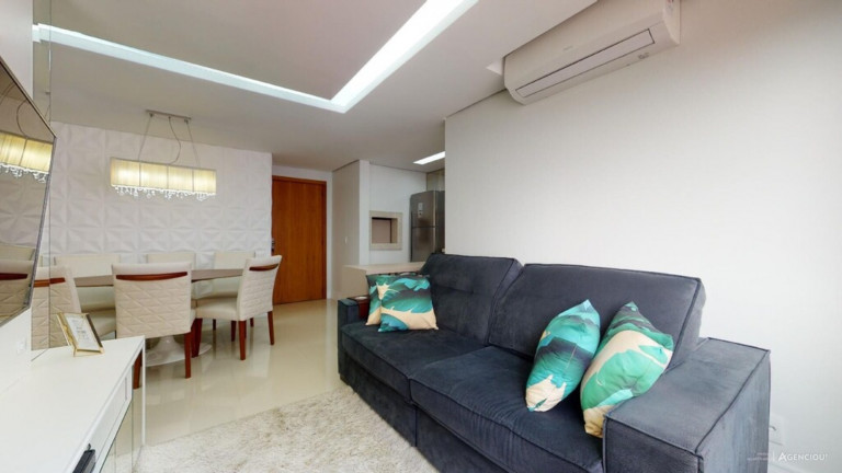 Imagem Imóvel com 3 Quartos à Venda, 72 m² em Medianeira - Porto Alegre