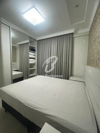 Imagem Apartamento com 3 Quartos para Temporada, em Mariscal - Bombinhas Imagem Apartamento com 3 Quartos para Temporada, em Mariscal - Bombinhas