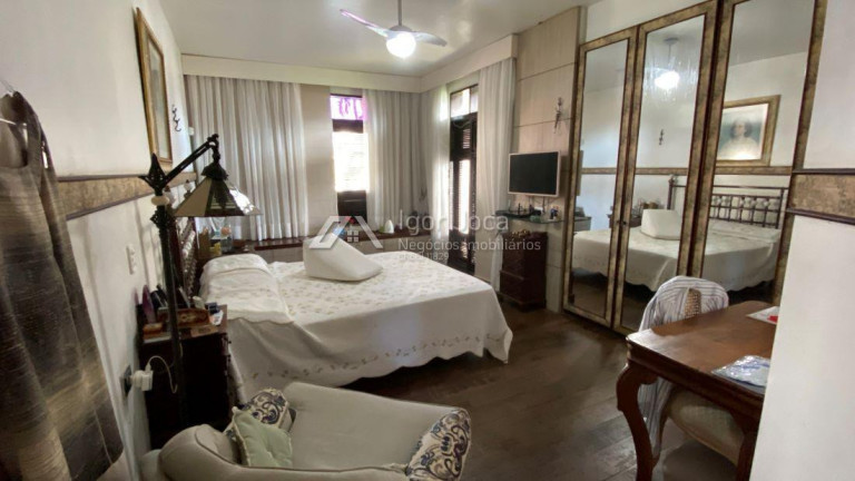Imagem Casa com 4 Quartos à Venda, 450 m² em Papicu - Fortaleza