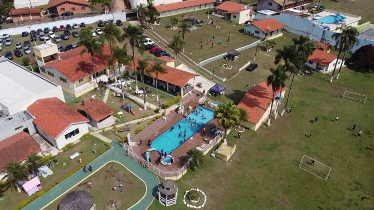 Imóvel com 28 Quartos à Venda, 2.000 m² em Jardim Estância Brasil - Atibaia