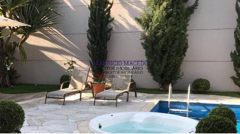 Imagem Casa com 4 Quartos à Venda, 450 m² em Alphaville - Santana De Parnaíba Imagem Casa com 4 Quartos à Venda, 450 m² em Alphaville - Santana De Parnaíba