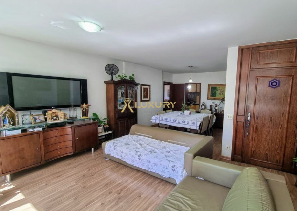 Imagem Imóvel com 3 Quartos à Venda, 120 m² em Lourdes - Belo Horizonte