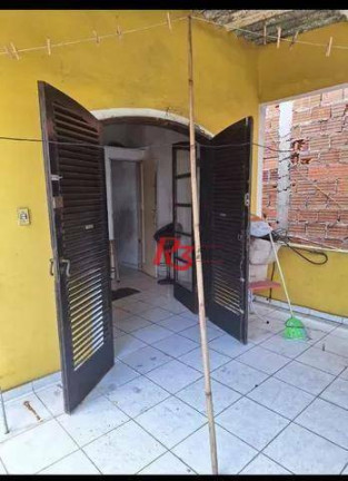 Sobrado com 3 Quartos à Venda, 102 m² em Caneleira - Santos