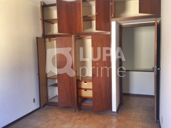 Imagem Casa com 6 Quartos à Venda, 315 m² em Jardim Guanca - São Paulo