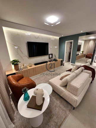 Imagem Apartamento com 3 Quartos à Venda, 107 m² em Centro - Florianópolis