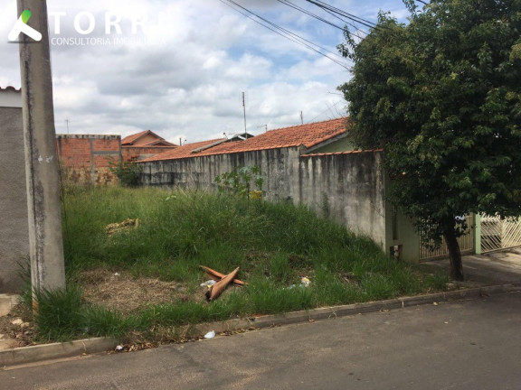 Terreno à Venda, 200 m² em Centro - Araçoiaba Da Serra