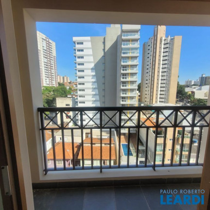 Apartamento com 3 Quartos para Alugar, 101 m² em Vila Bastos - Santo André