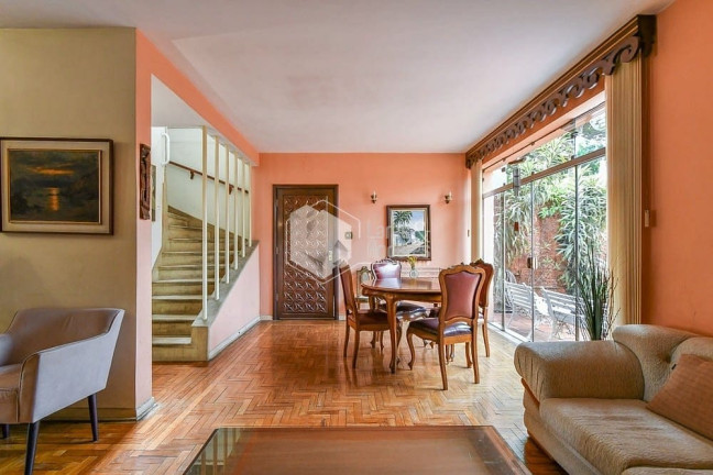 Imagem Casa com 3 Quartos à Venda, 199 m² em Indianópolis - São Paulo Imagem Casa com 3 Quartos à Venda, 199 m² em Indianópolis - São Paulo