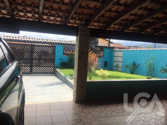 Imagem Casa com 3 Quartos à Venda, 290 m² em Poiares - Caraguatatuba Imagem Casa com 3 Quartos à Venda, 290 m² em Poiares - Caraguatatuba