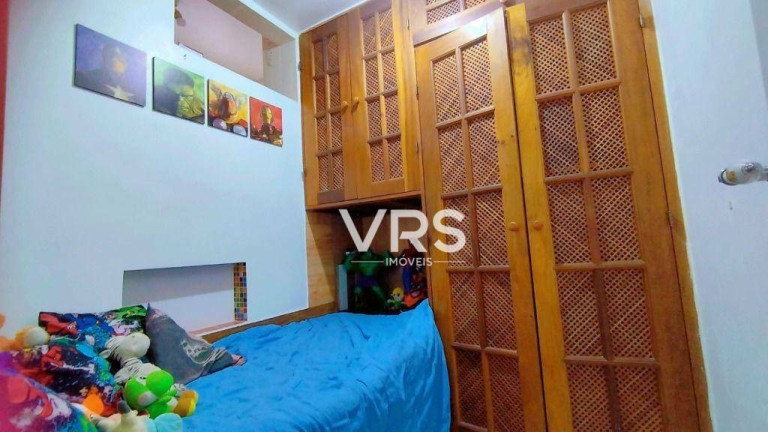 Imagem Apartamento com 2 Quartos à Venda, 41 m² em Várzea - Teresópolis