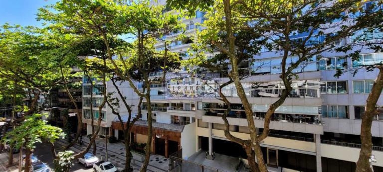 Imagem Apartamento com 3 Quartos à Venda ou Locação, 170 m² em Leblon - Rio De Janeiro Imagem Apartamento com 3 Quartos à Venda ou Locação, 170 m² em Leblon - Rio De Janeiro