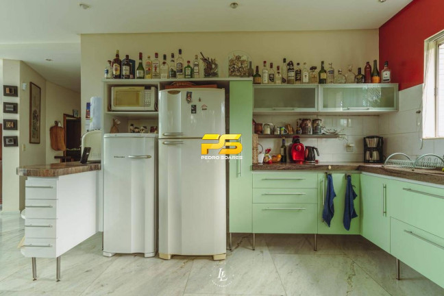 Imagem Casa com 3 Quartos à Venda, 465 m² em Centro - Conde