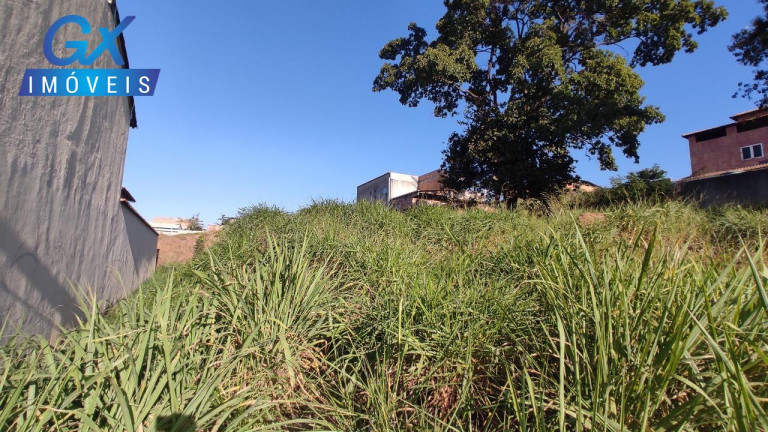 Imagem Terreno à Venda, 1.440 m² em Novo Retiro - Esmeraldas Imagem Terreno à Venda, 1.440 m² em Novo Retiro - Esmeraldas