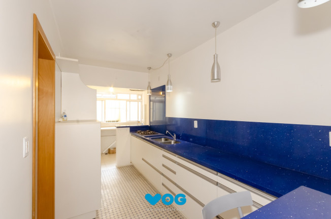 Imagem Imóvel com 3 Quartos à Venda, 97 m² em Petrópolis - Porto Alegre