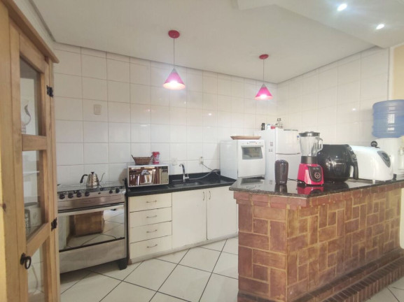 Imagem Casa com 2 Quartos à Venda, 194 m² em Jardim Botânico - Porto Alegre